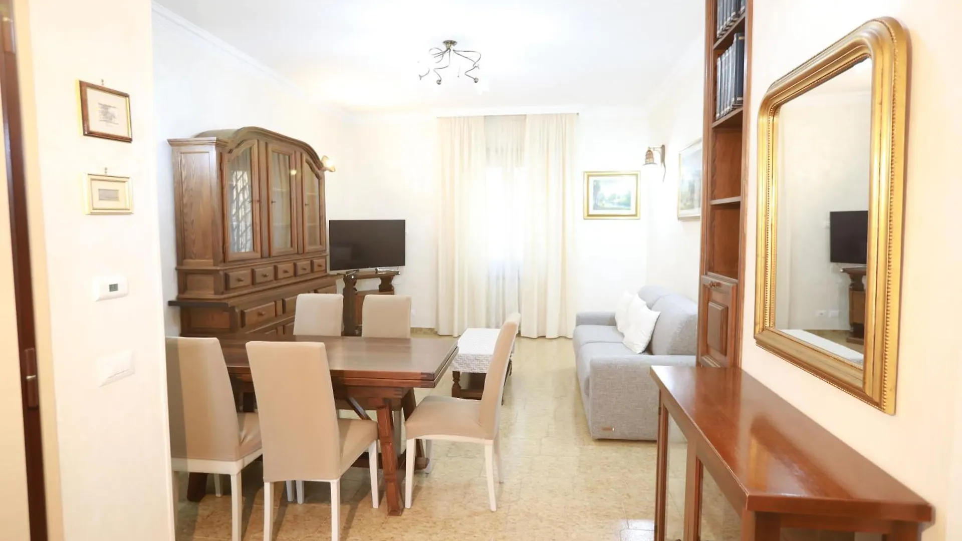 Apartment Unique Stay Torre Gaia Rome Italy