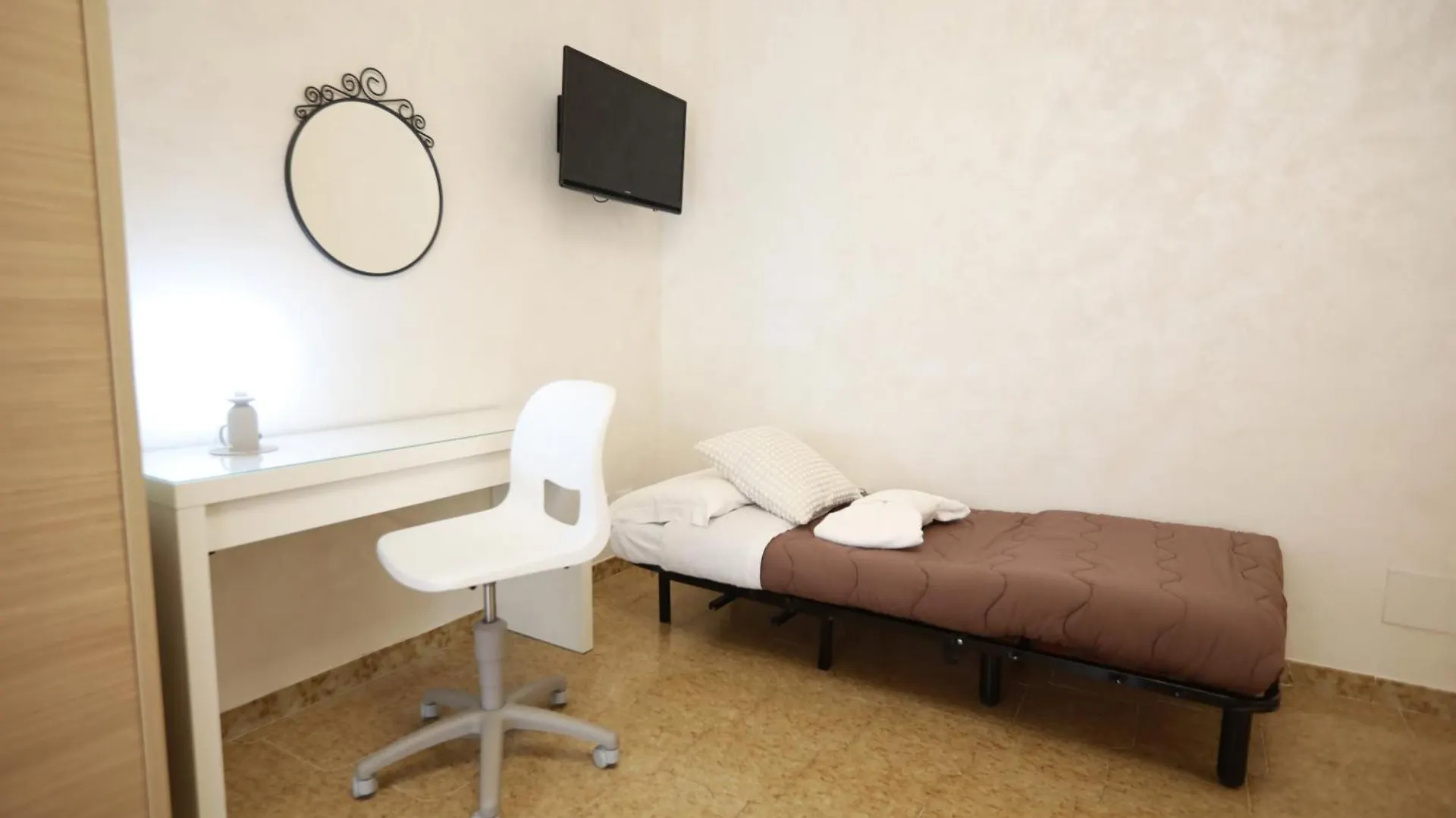 Apartment Unique Stay Torre Gaia Rome Italy